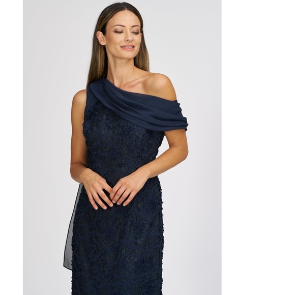 NEW JS COLLECTIONS Navy Lace ELODIE Floral ONE SHOULDER Chiffon DRAPED GOWN 10 - Picture 3 of 13